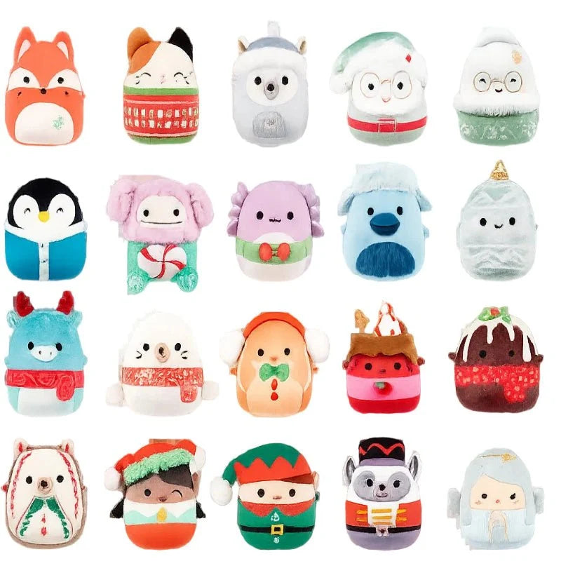 Advent Calendar 24 Collectible Christmas Mini Figures