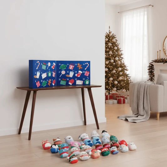 Advent Calendar 24 Collectible Christmas Mini Figures