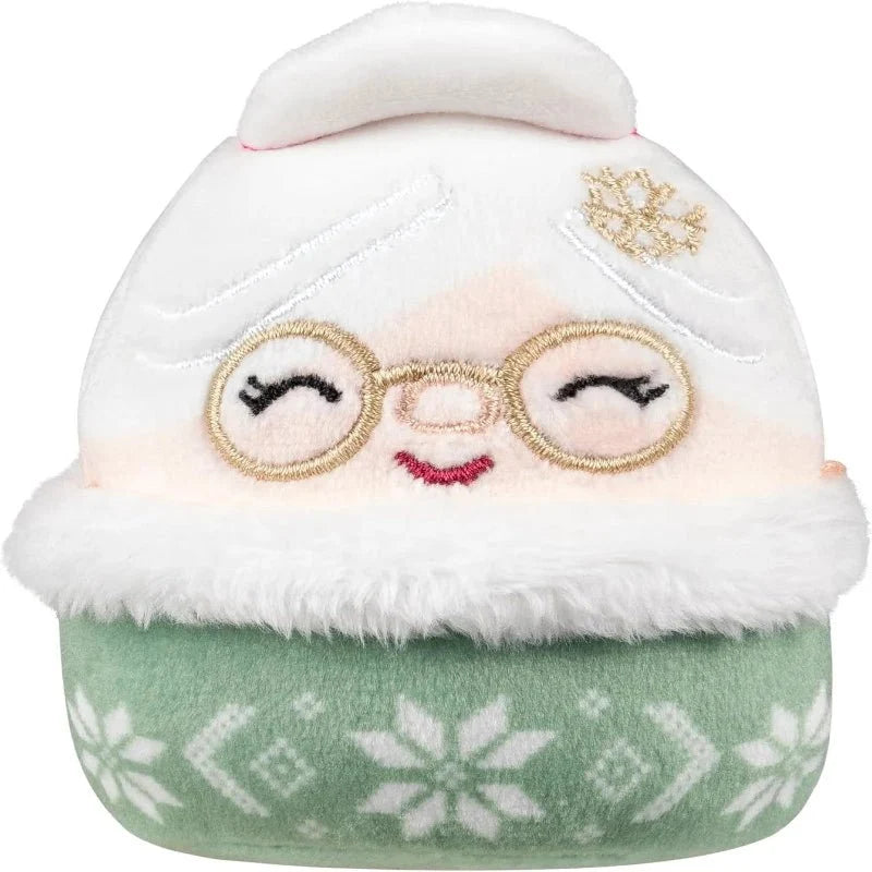 Advent Calendar 24 Collectible Christmas Mini Figures