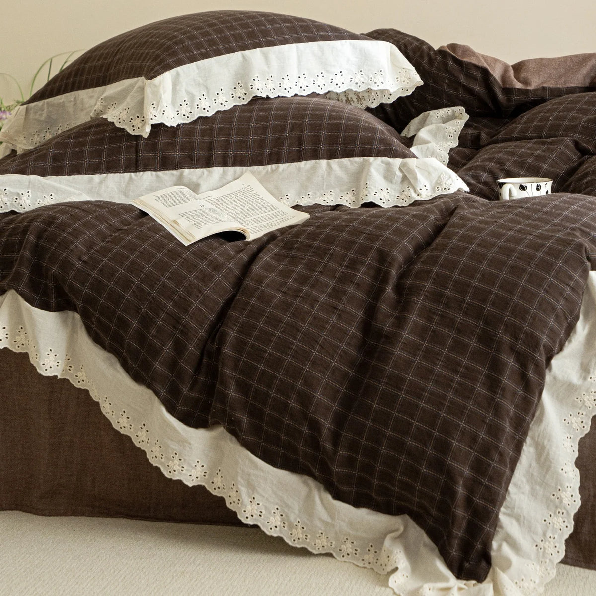 Bedding Set Soft Flannel Reversible Check Lace Trim