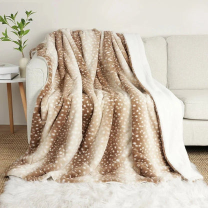 Blanket Reversible Plush Faux Fur Deer Pattern Machine-Washable Polyester