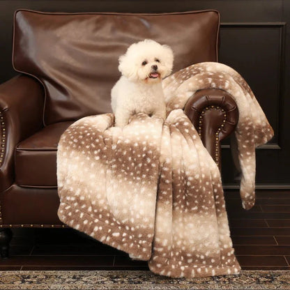 Blanket Reversible Plush Faux Fur Deer Pattern Machine-Washable Polyester