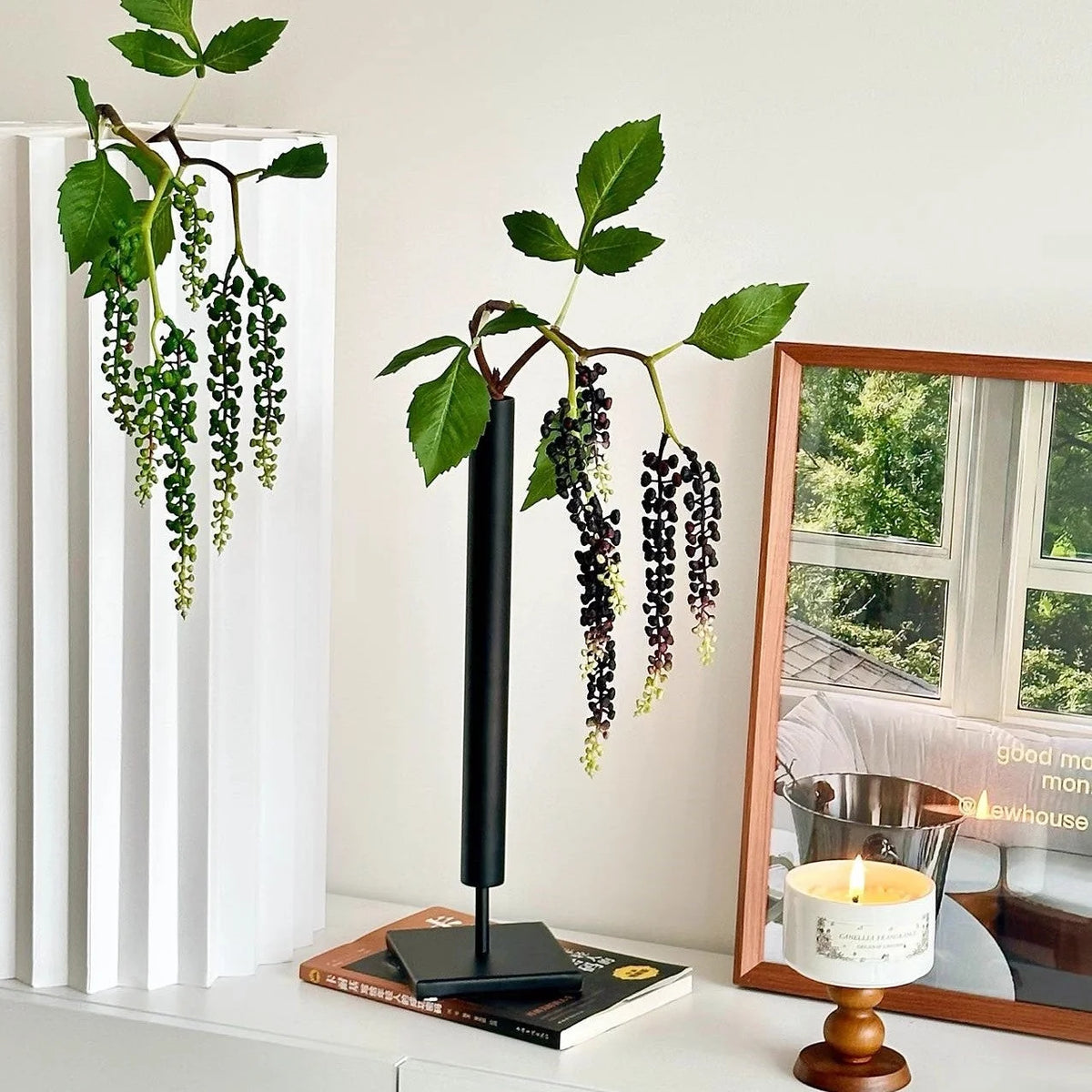 Candle Holder Minimalist Metal Cylindrical Square Base