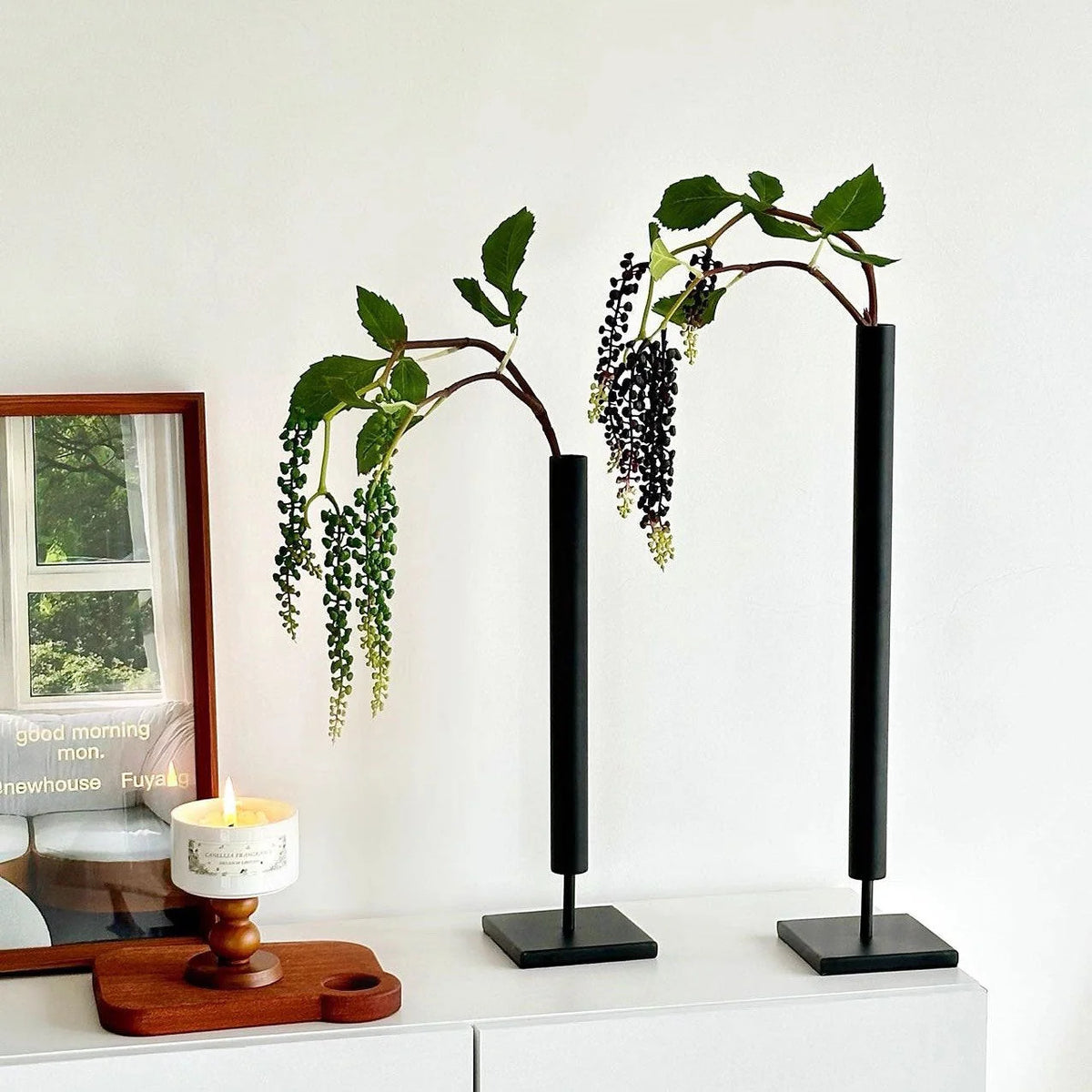 Candle Holder Minimalist Metal Cylindrical Square Base
