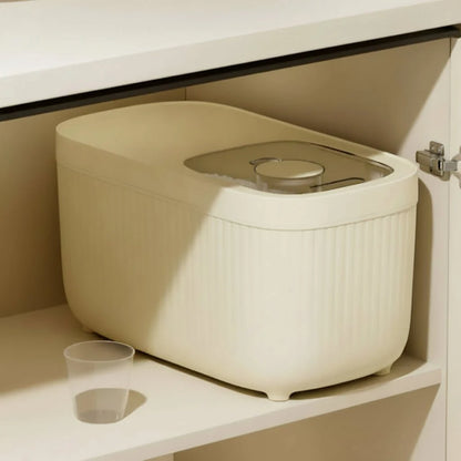 Pet Food Storage Container Airtight BPA-Free Seal