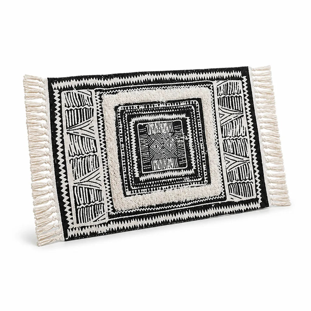 Runner Rug Cotton Geometric Fringed