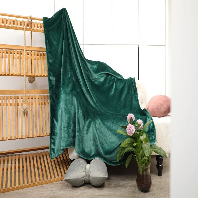 Throw Blanket Velvet Plush & Machine Washable
