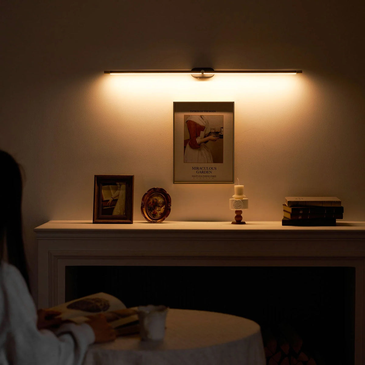 Wall Sconce Slim Linear USB Rechargeable Three Color Temperatures