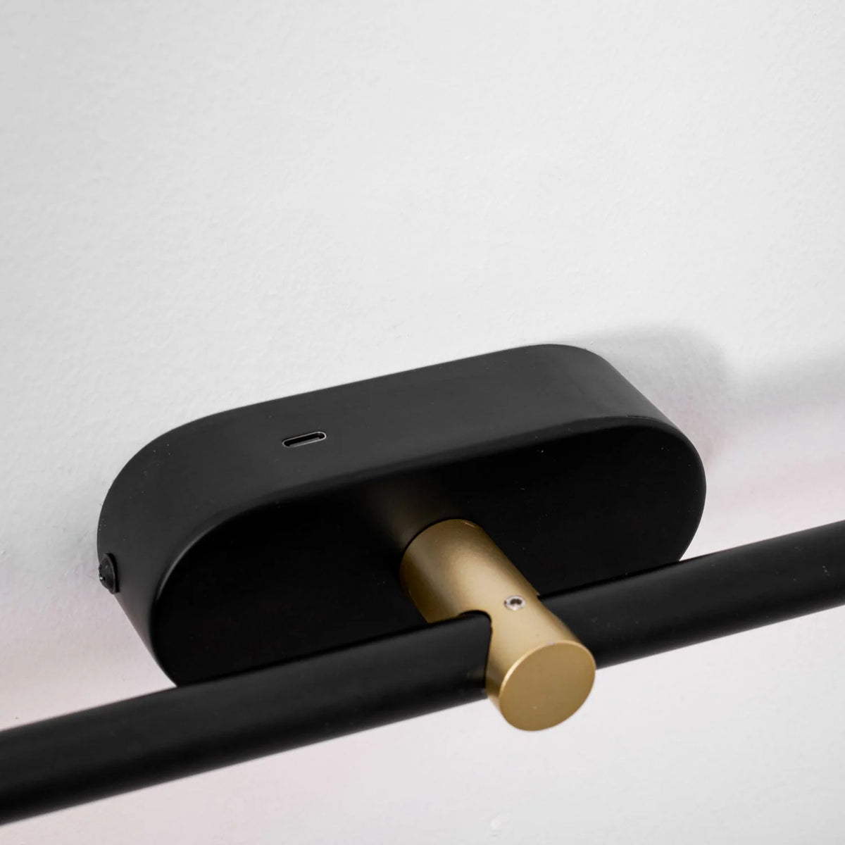 Wall Sconce Slim USB-Rechargeable Dimmable 3-Color Light