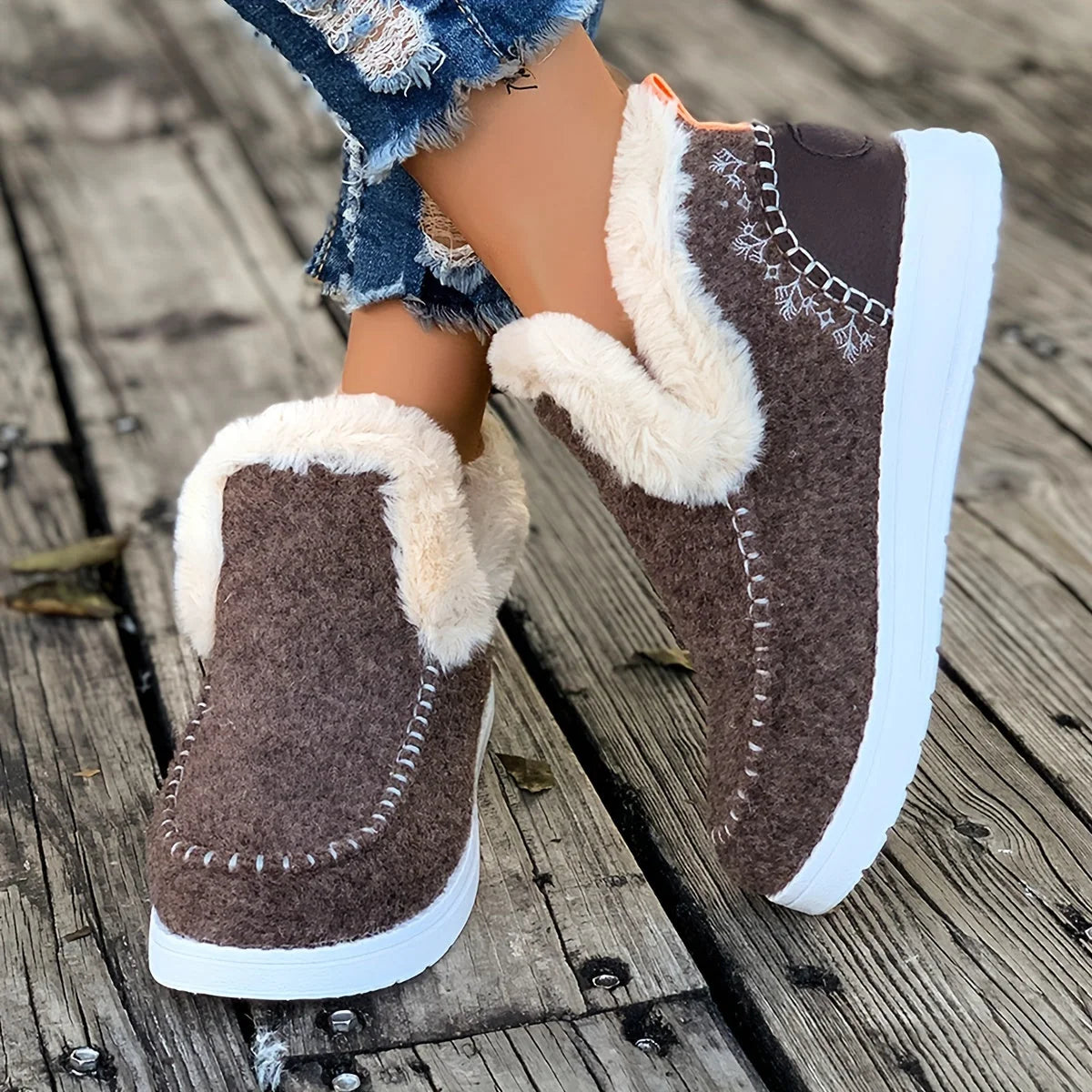 Women’s Slippers Plush Lining & Anti-Slip PU Sole